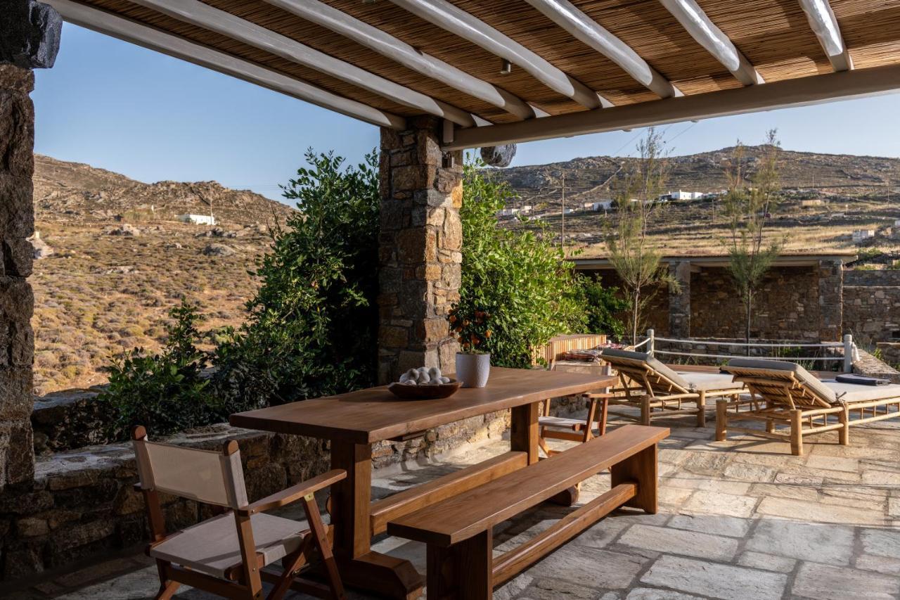 Mykonos Ag Villas In Ftelia Beach Exterior photo
