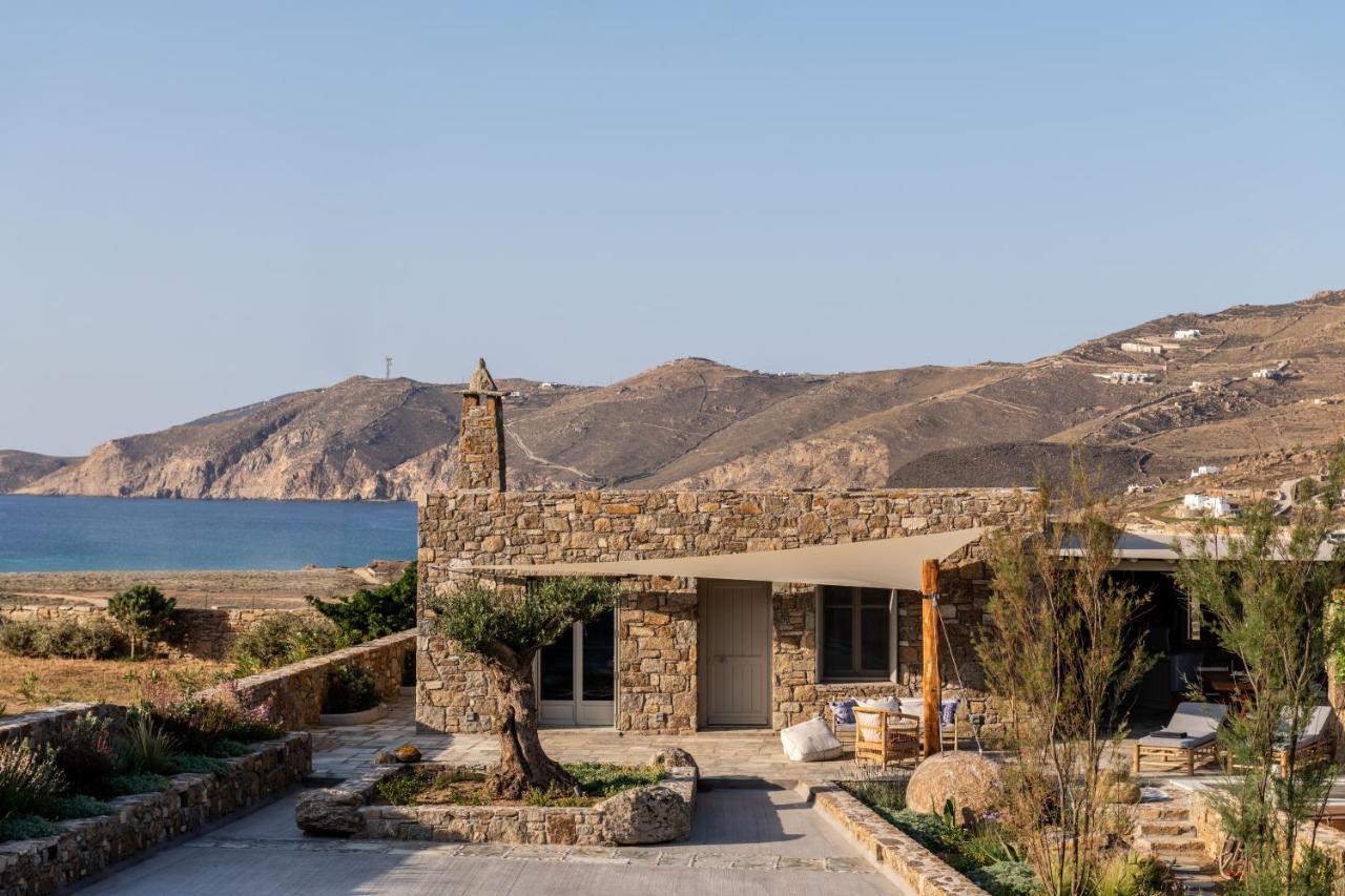 Mykonos Ag Villas In Ftelia Beach Exterior photo